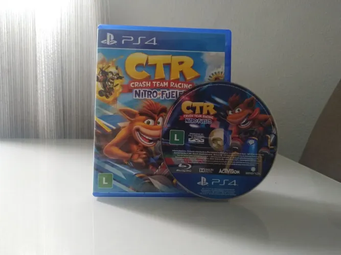 Jogo PlayStation 4 CTR