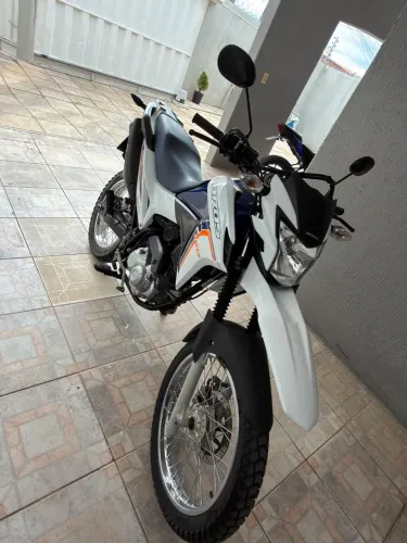 VENDO MOTO NXR BROS 2024