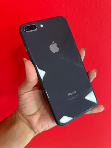 Celular semi- novo
