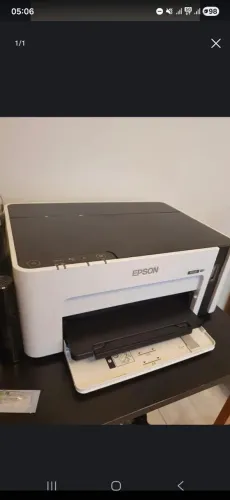Epson ecotank preto e branco m1120