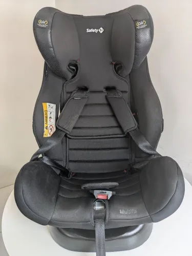 Cadeirinha Safety 1st, Multifix, 0 a 36 kG, Isofix, Preto