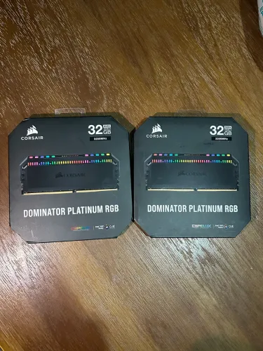 Memória Ram Corsair RGB DDR4 CL16 64gb 4x16gb 3200MHz Dominator Platinum