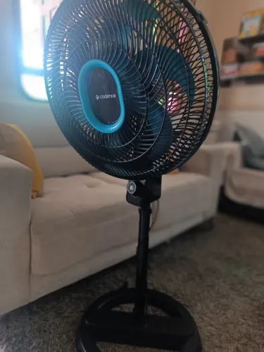 Ventilador de Coluna Turbo