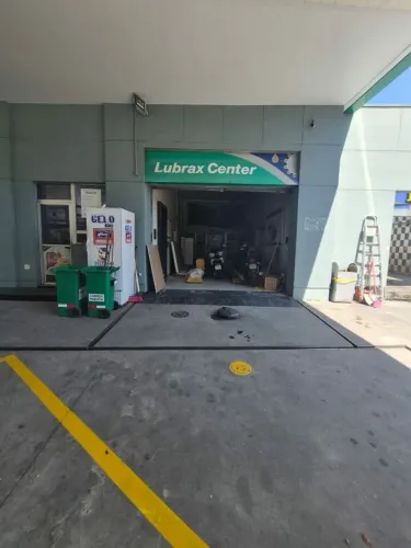 Ponto Comercial em Posto de Gasolina ? Excelente Visibilidade no Butantã