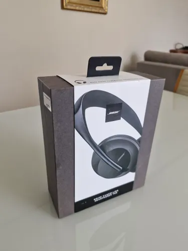 Fone Bose Noise Cancelling 700 - Lacrado / Sem Uso