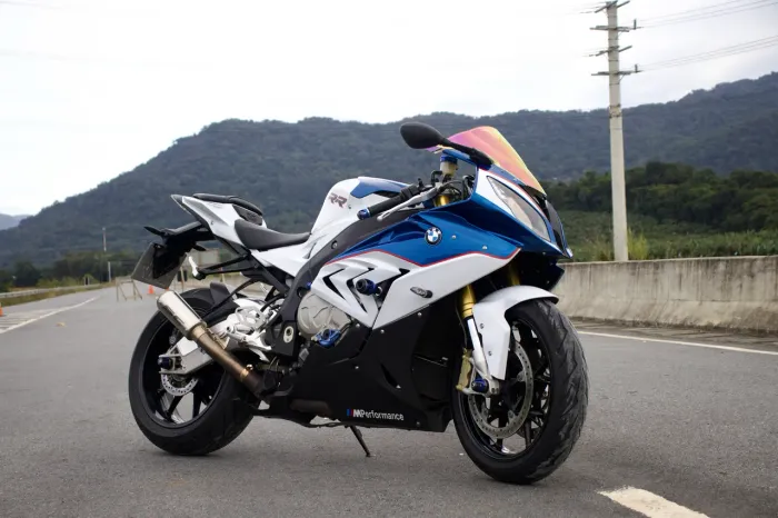 BMW S1000RR 2016 - Bloqueada de fábrica.