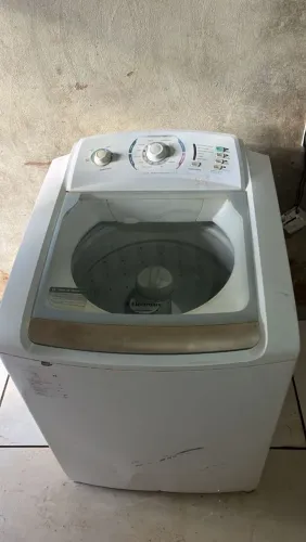 Vendo máquina de lavar 12kg