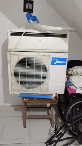 Ar Condicionado Midea 7.000 quente e frio vendo Urgente 