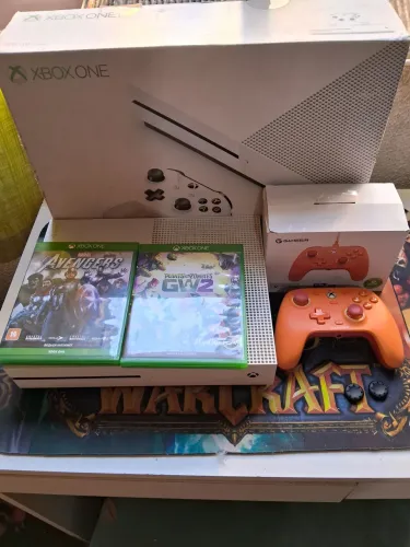 Xbox one s Na caixa