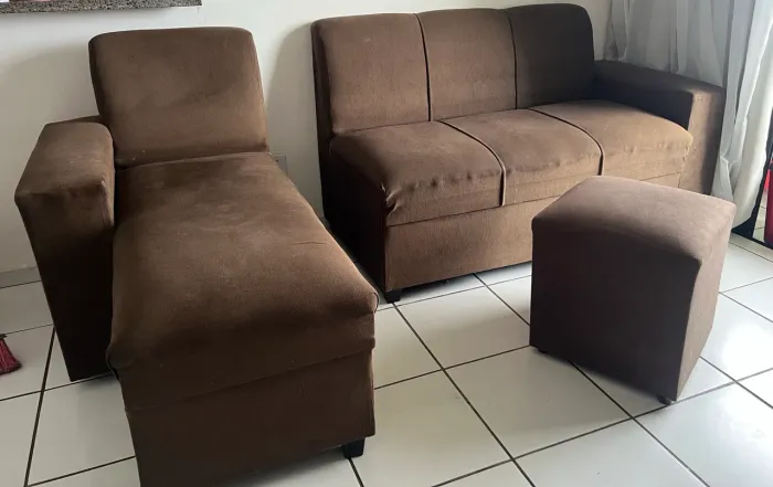 Sofá chaise + puff