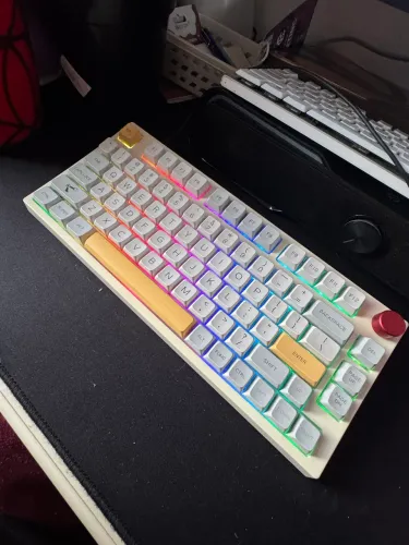 Teclado mecânico gamer Ephomaker TH80