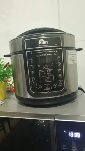 Panela de pressão elétrica nova