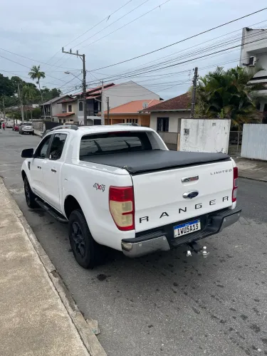 Ford Ranger Limited 3.2 20V 4X4 CD Aut. Dies. 2015