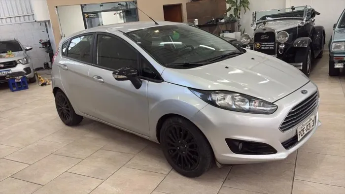 Ford Fiesta 1.6 16V Flex Mec. 5P 2017