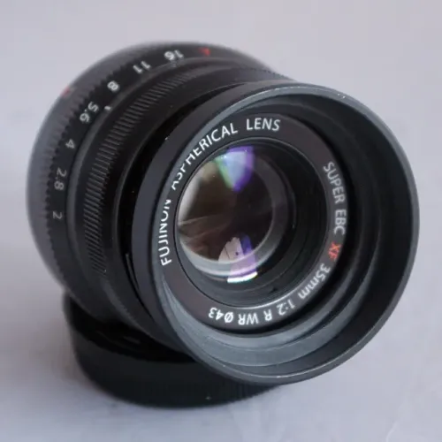 Lente Fujifilm XF 35mm f2 impecável, na caixa