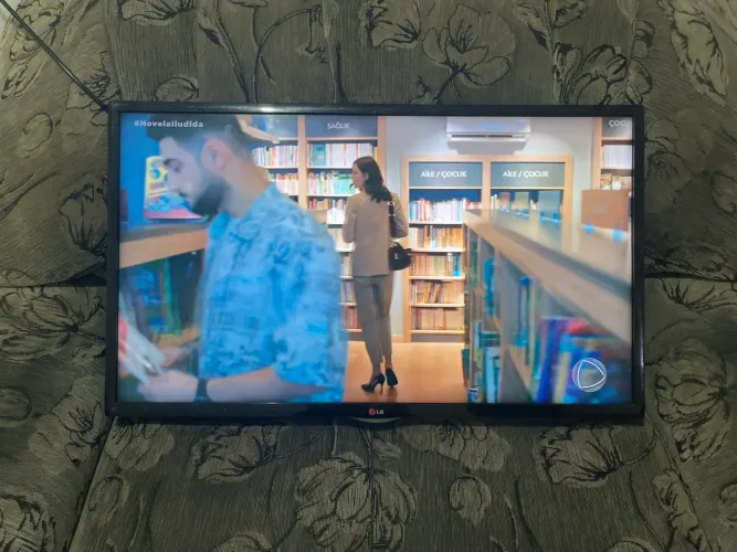 Televisão LG 42 Polegadas Smart