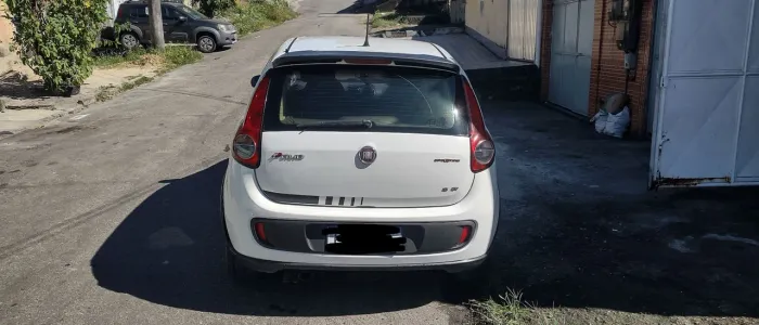 Fiat Palio Sporting 1.6 Flex 16V 5P 2014