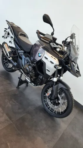 R1300 GSA TRIPLE BLACK