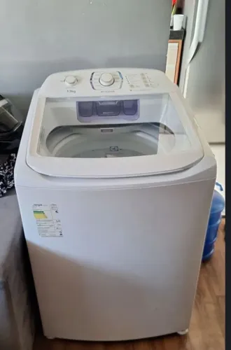 Máquina de lavar Eletrolux 13kg