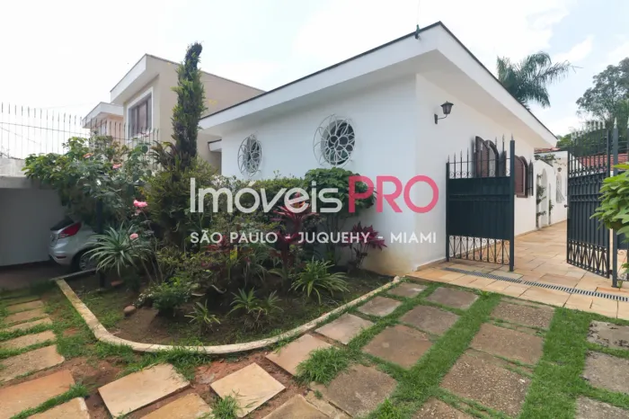 Casa térrea charmosa, prática e aconchegante