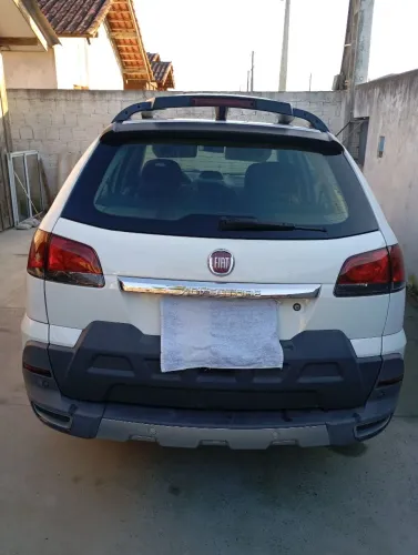 Fiat Palio Weekend Adventure Locker 1.8 Flex 2016