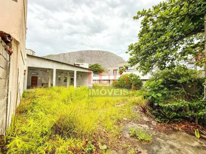 Terreno à venda, 450 m² por R$ 2.450.000,00 - Itacoatiara - Niterói/RJ