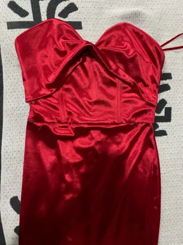 Vestido Tubo Cetim Vermelho