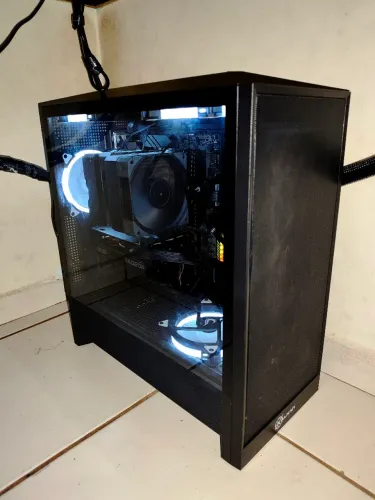 PC Gamer Ryzen 7 5700x / Radeon RX 9600xt 16gb / 32gb DDR4 3200 / 2tb SSD Nvme