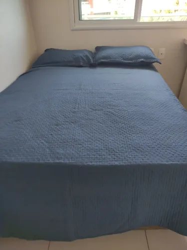 cama casal tamanho padrão