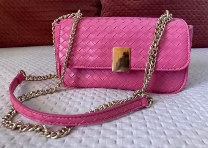 Bolsa Arezzo Rosa