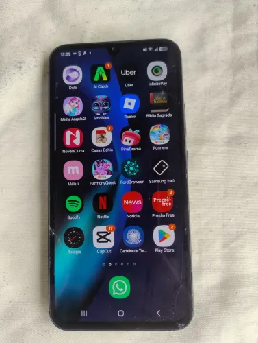 Samsung A34 tela trincada 
