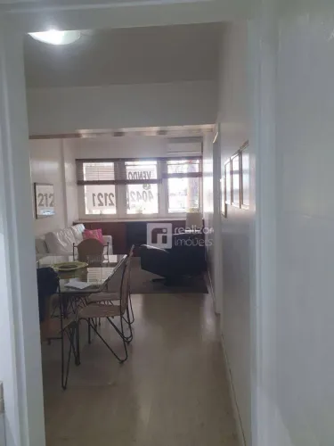 Apartamento Residencial à venda, Centro, Florianópolis - AP0393.