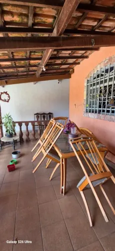 Mesa com cadeiras