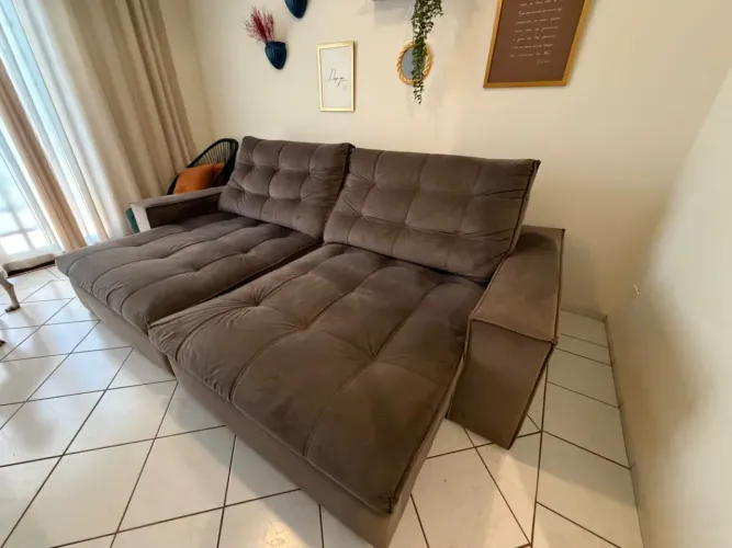 SOFÁ RETRÁTIL E RECLINÁVEL 