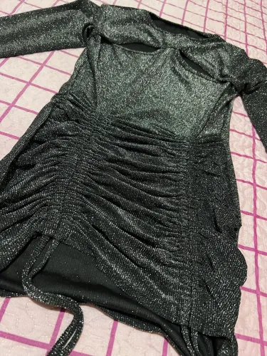 Vestido preto lurex