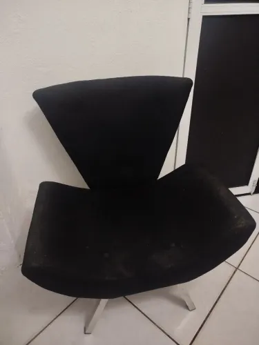 Duas Poltronas pretas