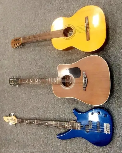 Kir 2 Violões + Baixo Yamaha