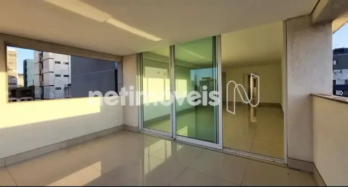 Sorrento Residenziale 4Q 2 suítes/2 semissuítes 162,00 m²; 3 Vgs - Bairro Cruzeiro/Carmo -