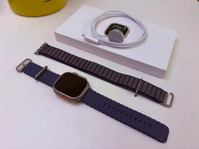 Apple Watch Ultra 3 - Titanium