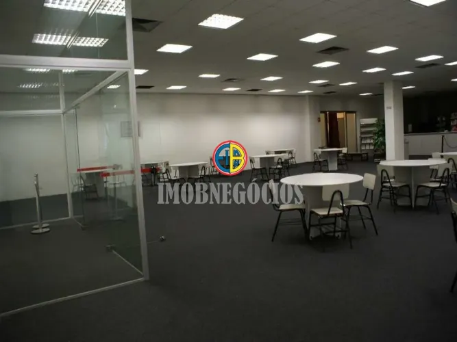 ALUGA-SE Quadra Total ou Parcial