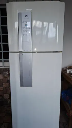 Geladeira Electrolux DF52 459 litros