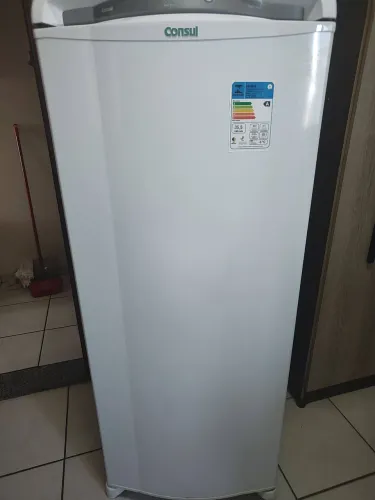 Refrigerator Consul Branco 300L 127vts