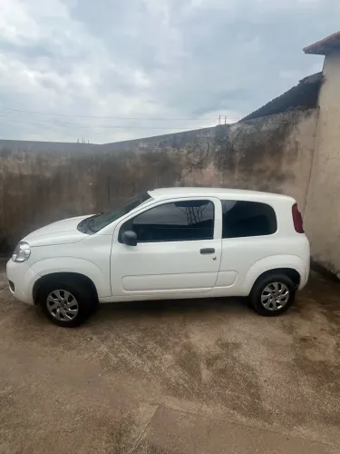 Fiat Uno Vivace/rua 1.0 EVO Fire Flex 8V 5P 2014