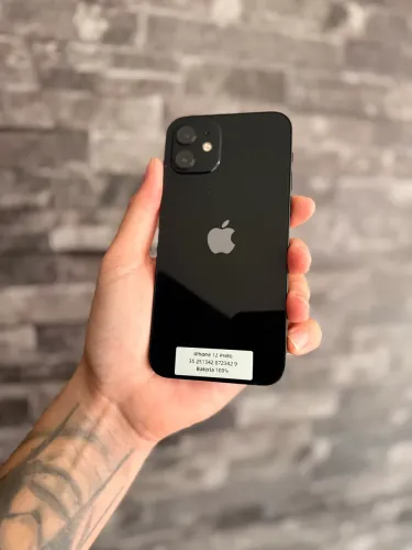 iPhone 12