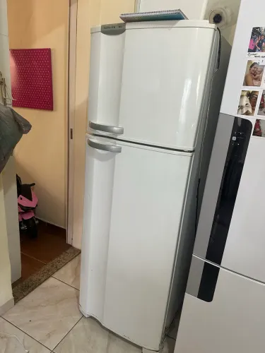 Geladeira DF38