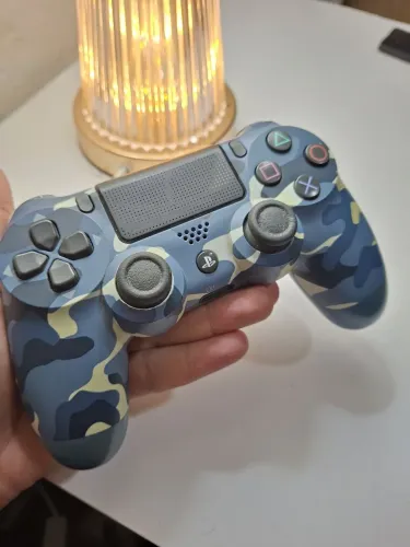 Controle ps4 original com defeito