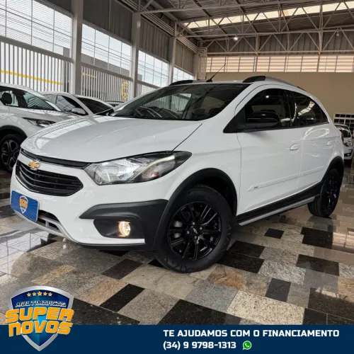Chevrolet Onix Activ 1.4 8V Flex Mec. 4P 2019