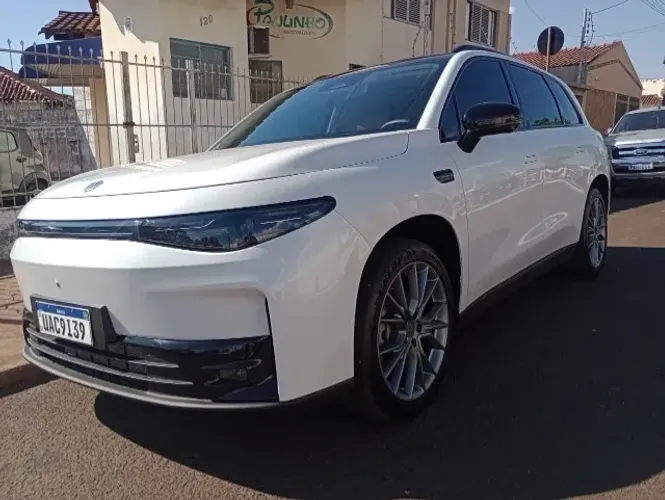 Leapmotor C10 REEV (Híbrido) 2026