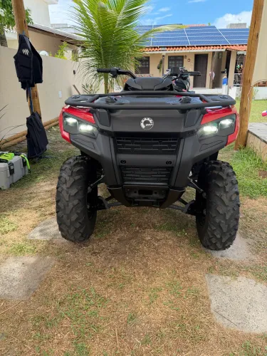 Quadriciclo BRP CAM-AM Outlander 500