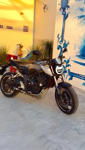 Honda CB 650r 2021